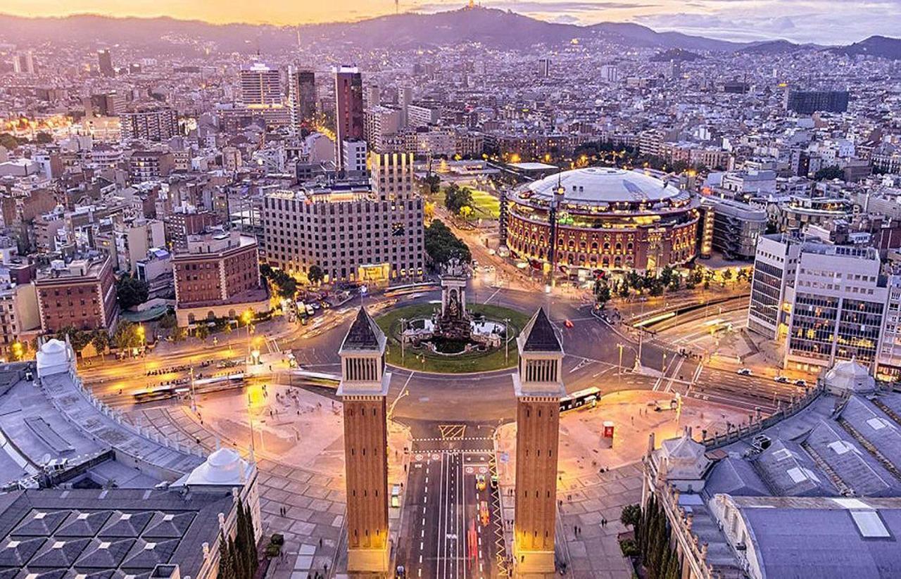 Fira Suites Barcellona Esterno foto